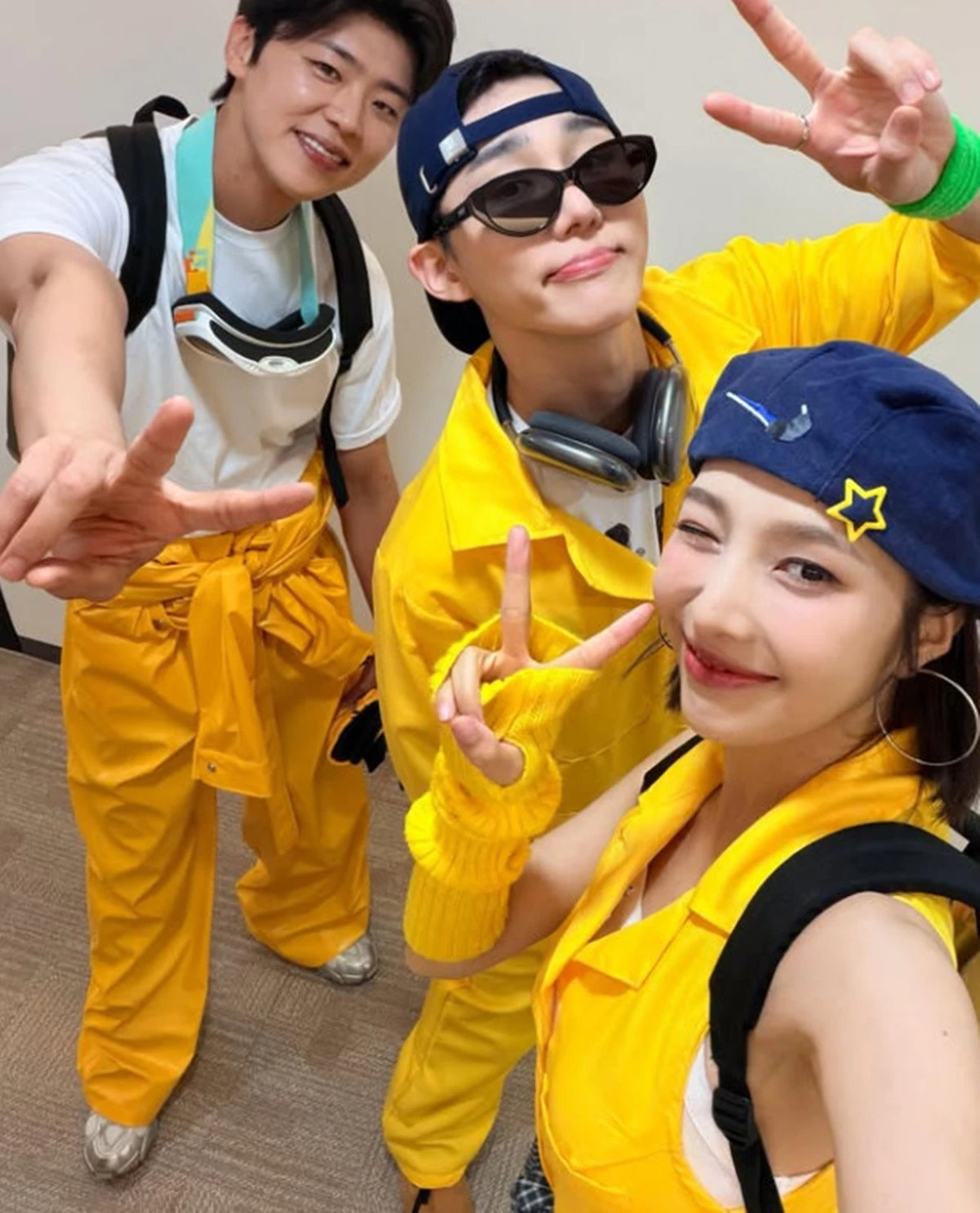 사진 = 조이 SNS