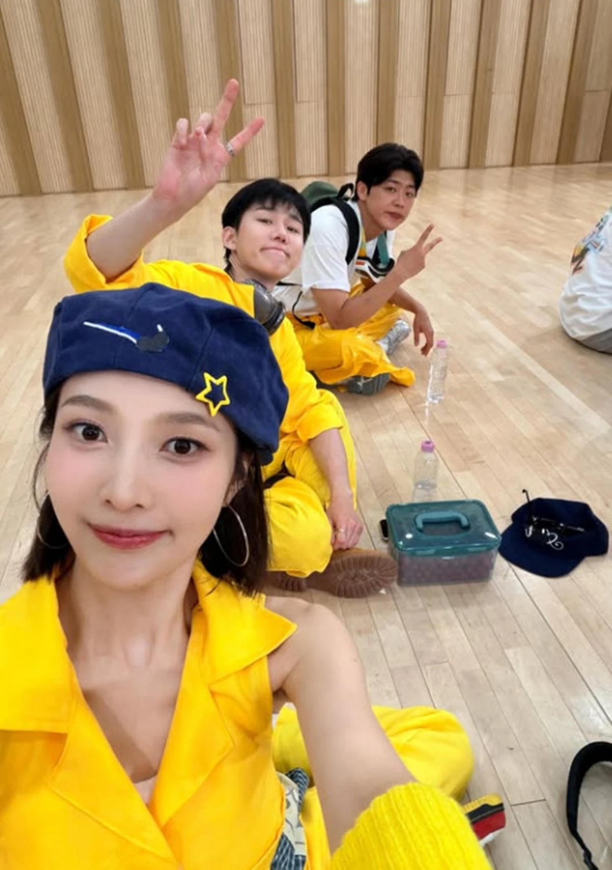 사진 = 조이 SNS