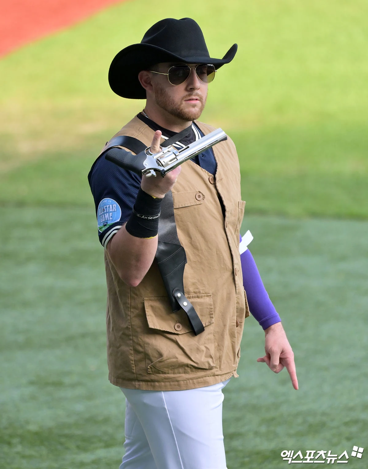 11일 오후 서울 송파구 잠실야구장에서 열린 '2026 신한 SOL KBO 올스타전' 경기, 1회초 나눔올스타 오스틴이 퍼포먼스를 선보이고 있다. 잠실, 김한준·박지영 기자