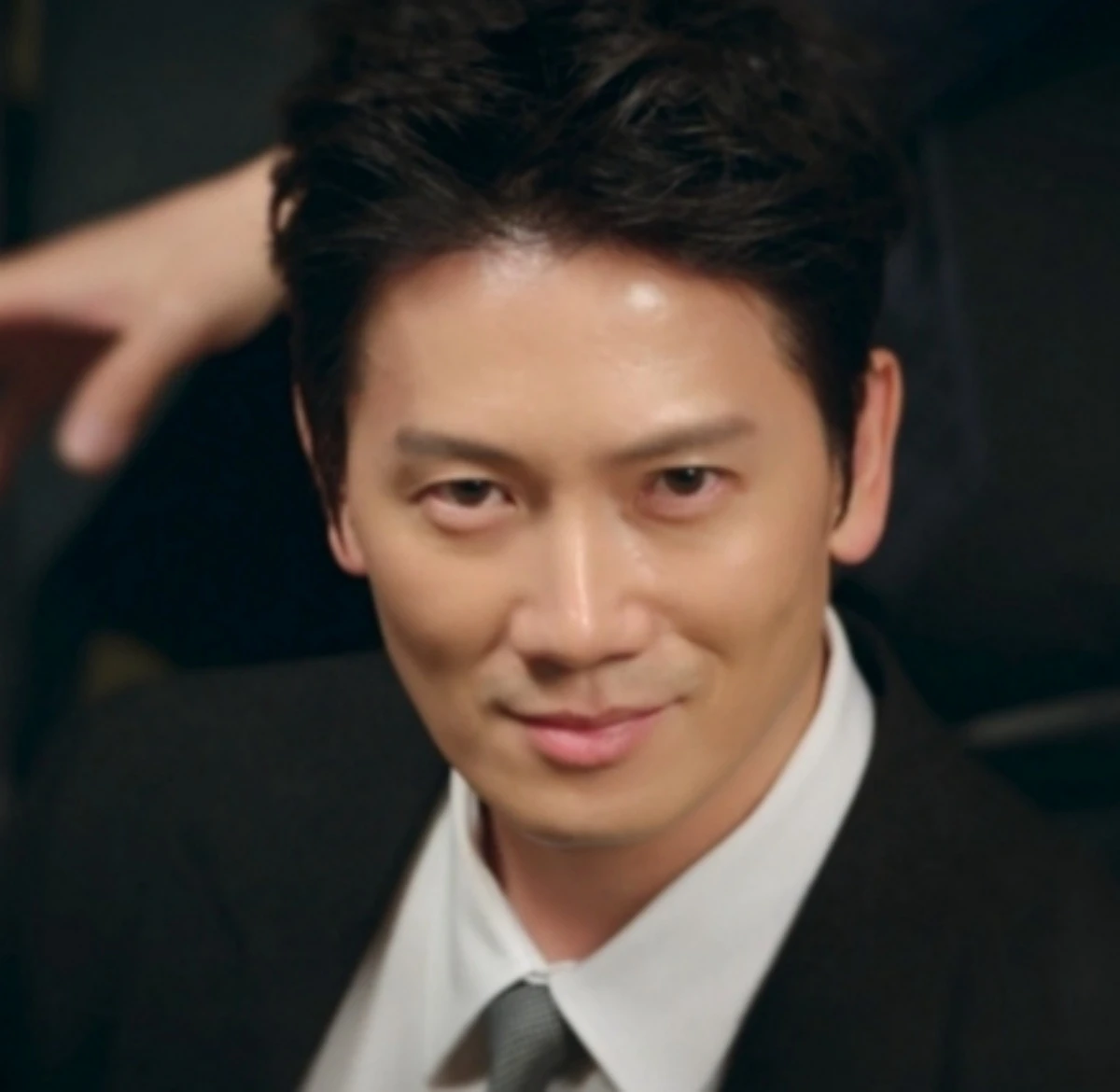 '아파트'.