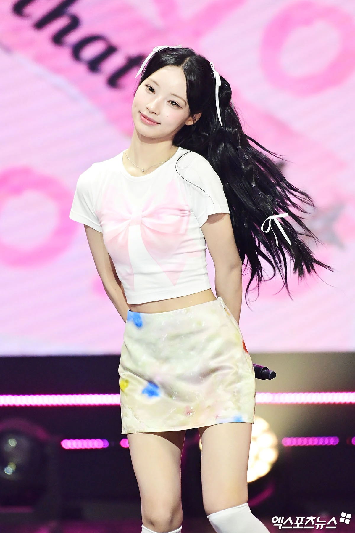 눈이 가는 미모