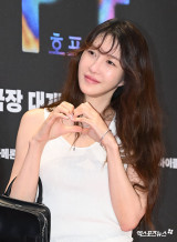 이지아 맞아? 몰라보게 달라졌네…'호프' VIP 시사회장 등장 '시선 집중' [엑's 이슈]