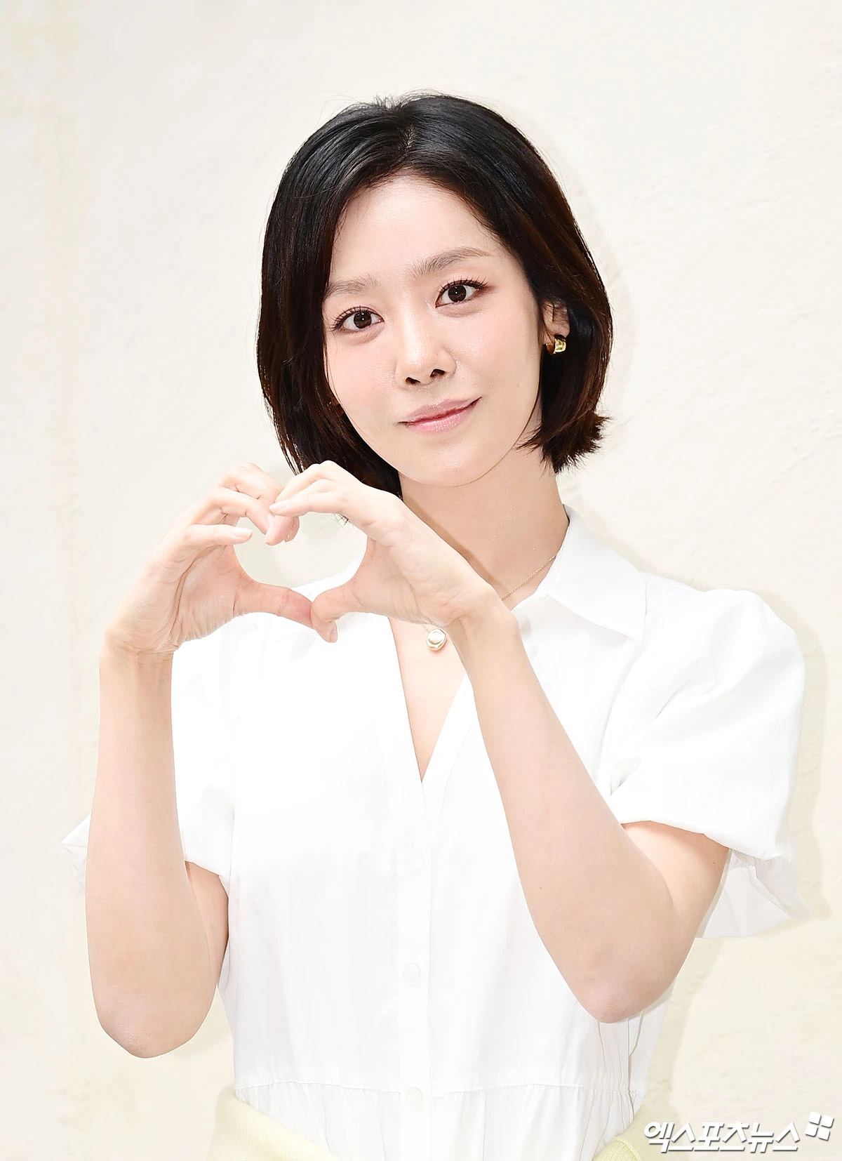 더 예뻐졌네