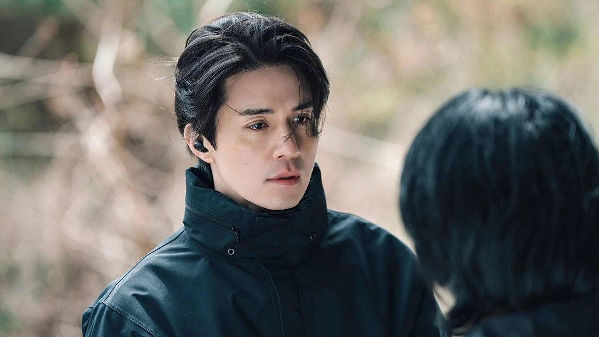 디즈니+ '킬러들의 쇼핑몰 시즌 2' 정진만 역의 배우 이동욱
