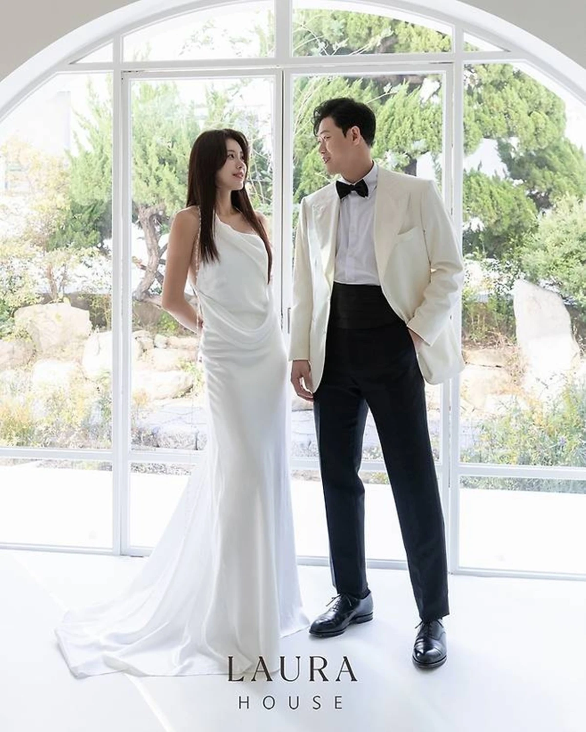치어리더 김연정, 야구선수 하주석 부부
