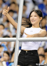 신비 치어리더 ‘흥이 올라온다’[포토]