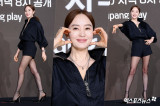 '55세 자기관리 끝판왕' 김혜수, 헤어스타일도 몸매도 확 달라졌다! 