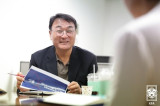 최영일 前 축구협회 부회장, 일식당서 법카 1000만원 쓰고…주인과 결혼한 것으로 드러나→"문체부 감사서 문제 없었어"