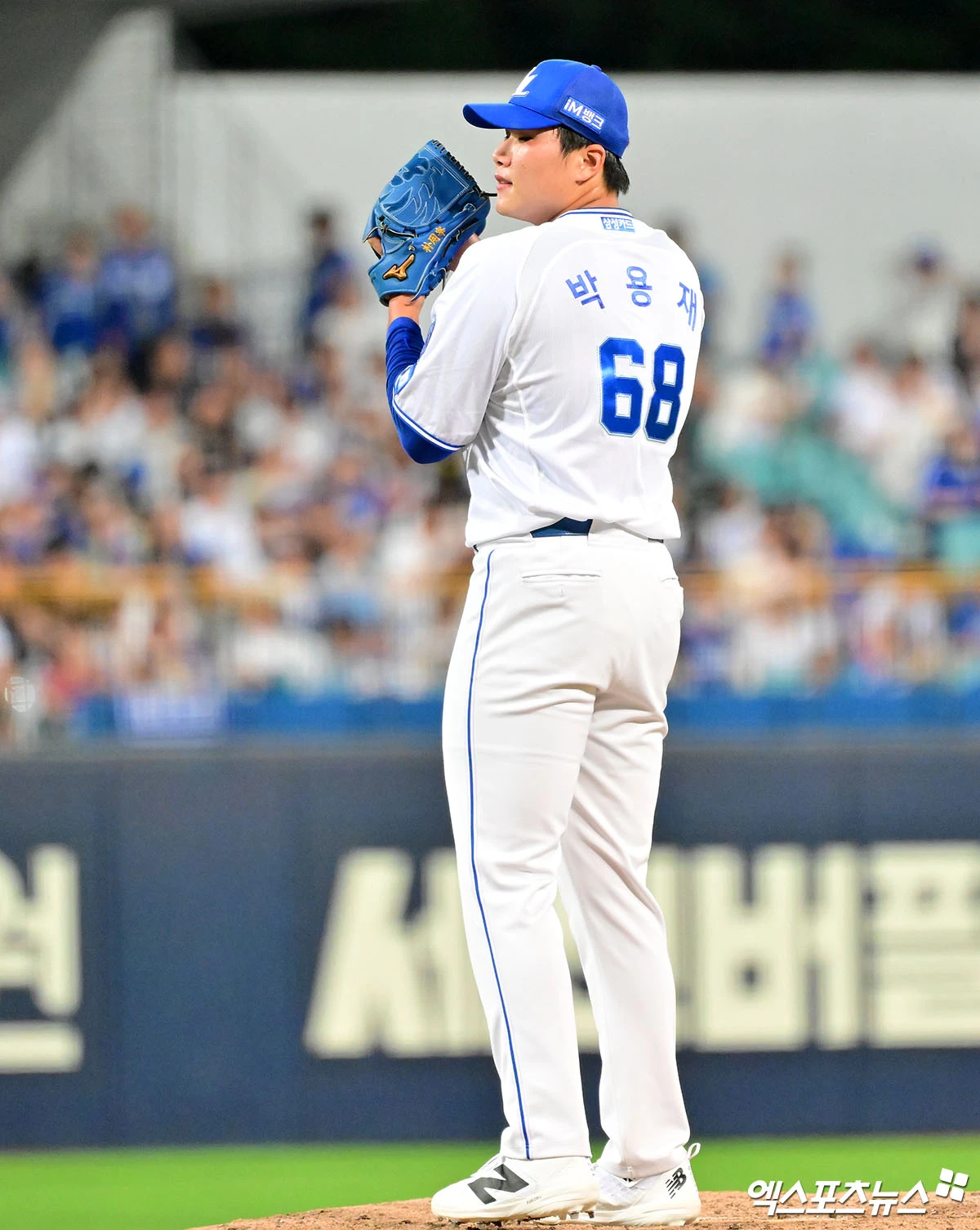 30일 오후 대구삼성라이온즈파크에서 열린 '2026 신한 SOL Bank KBO리그' KIA 타이거즈와 삼성 라이온즈의 경기, 7회초 2사 삼성 박용재가 공을 힘차게 던지고 있다. 대구, 김한준 기자
