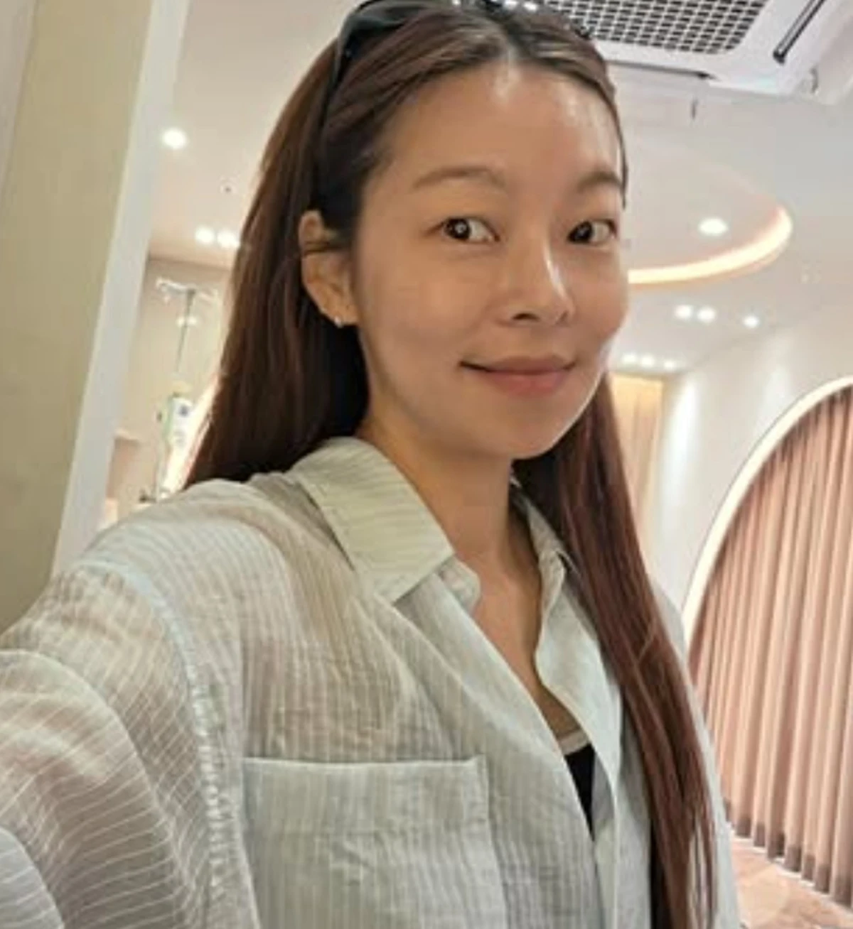 송해나