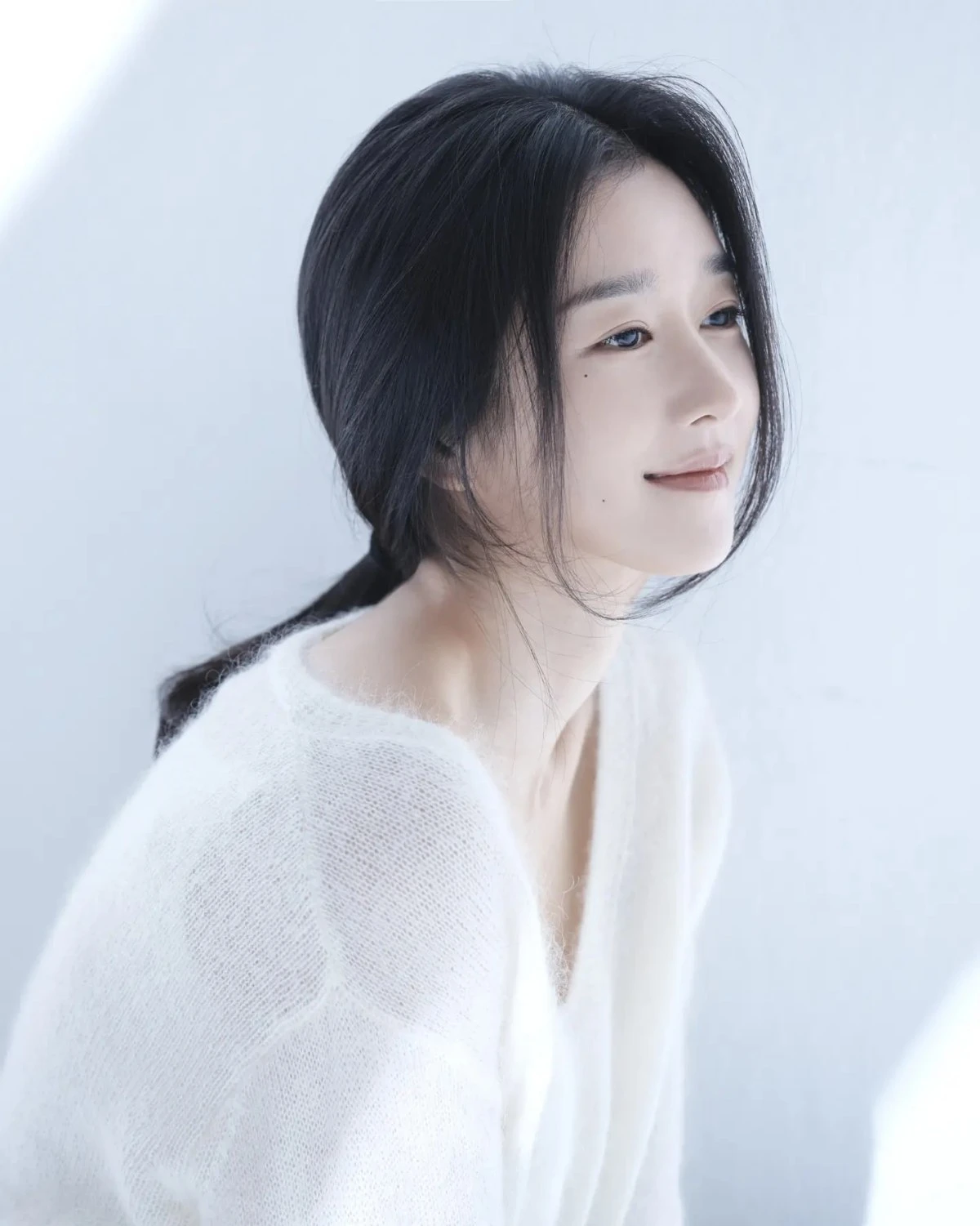 서예지