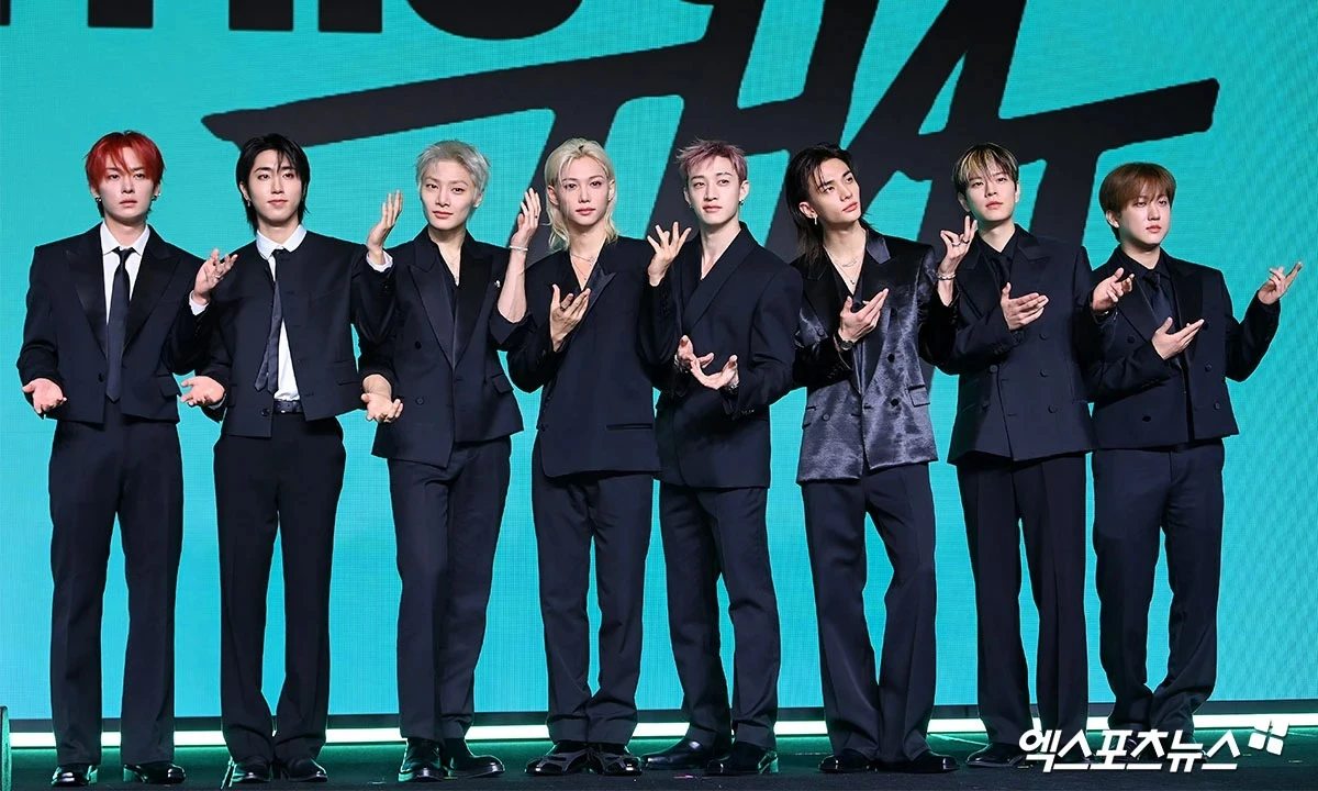 스트레이 키즈.