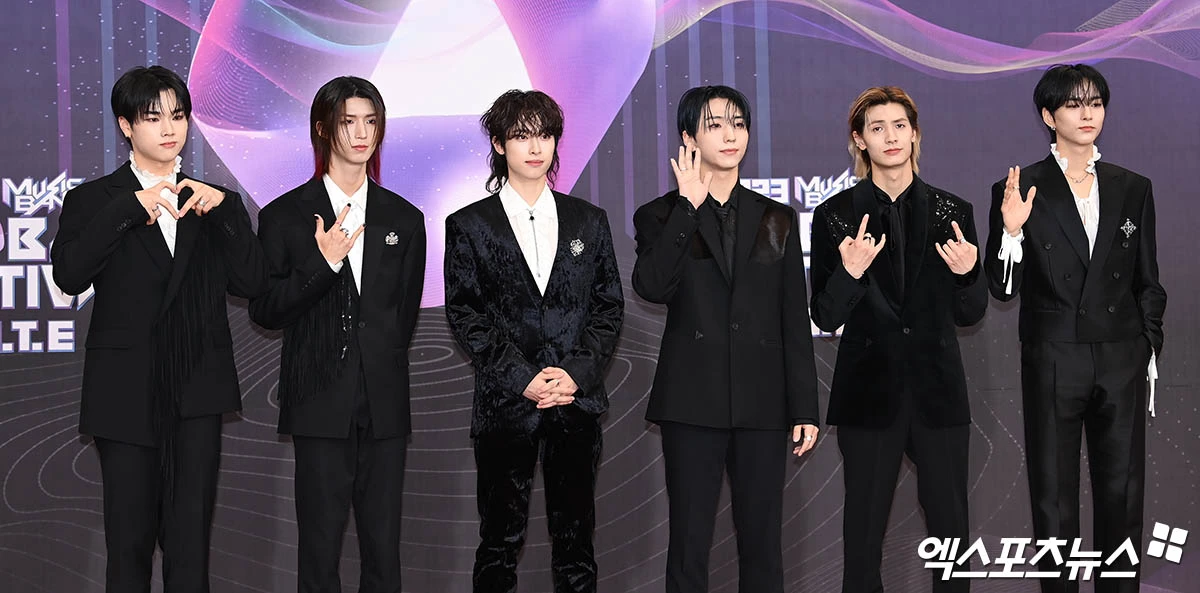 엑스디너리 히어로즈.