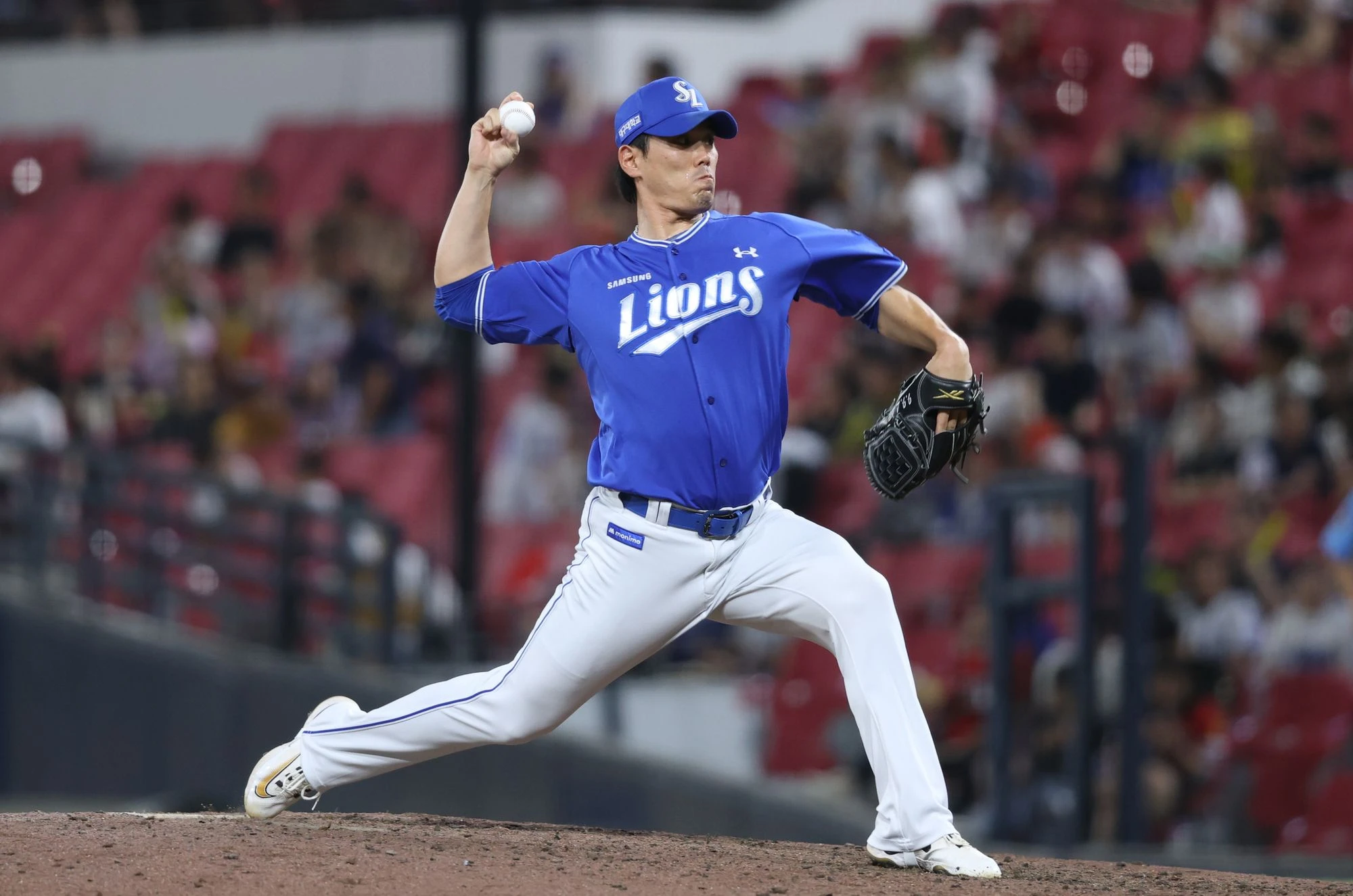삼성 라이온즈 마무리 김재윤이 지난 13일 광주 KIA 타이거즈전에서 1.2이닝 무실점 세이브를 기록했다. 사진 삼성 라이온즈