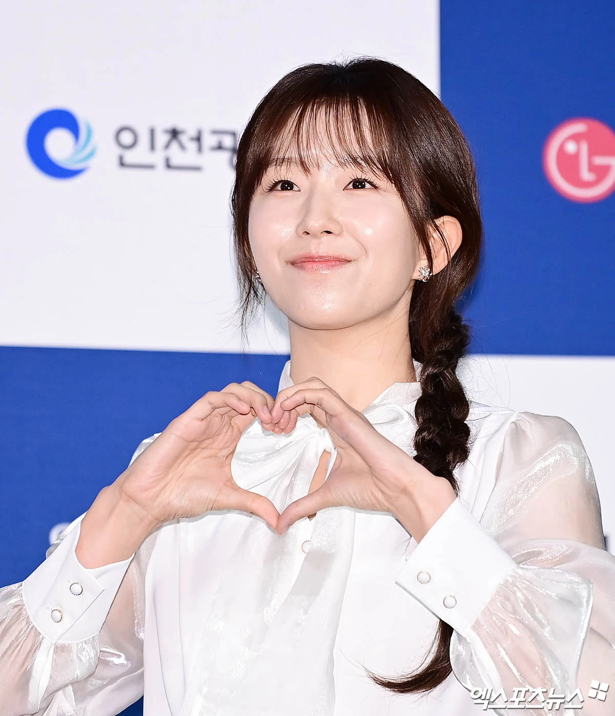 윤가이, 엑스포츠뉴스DB