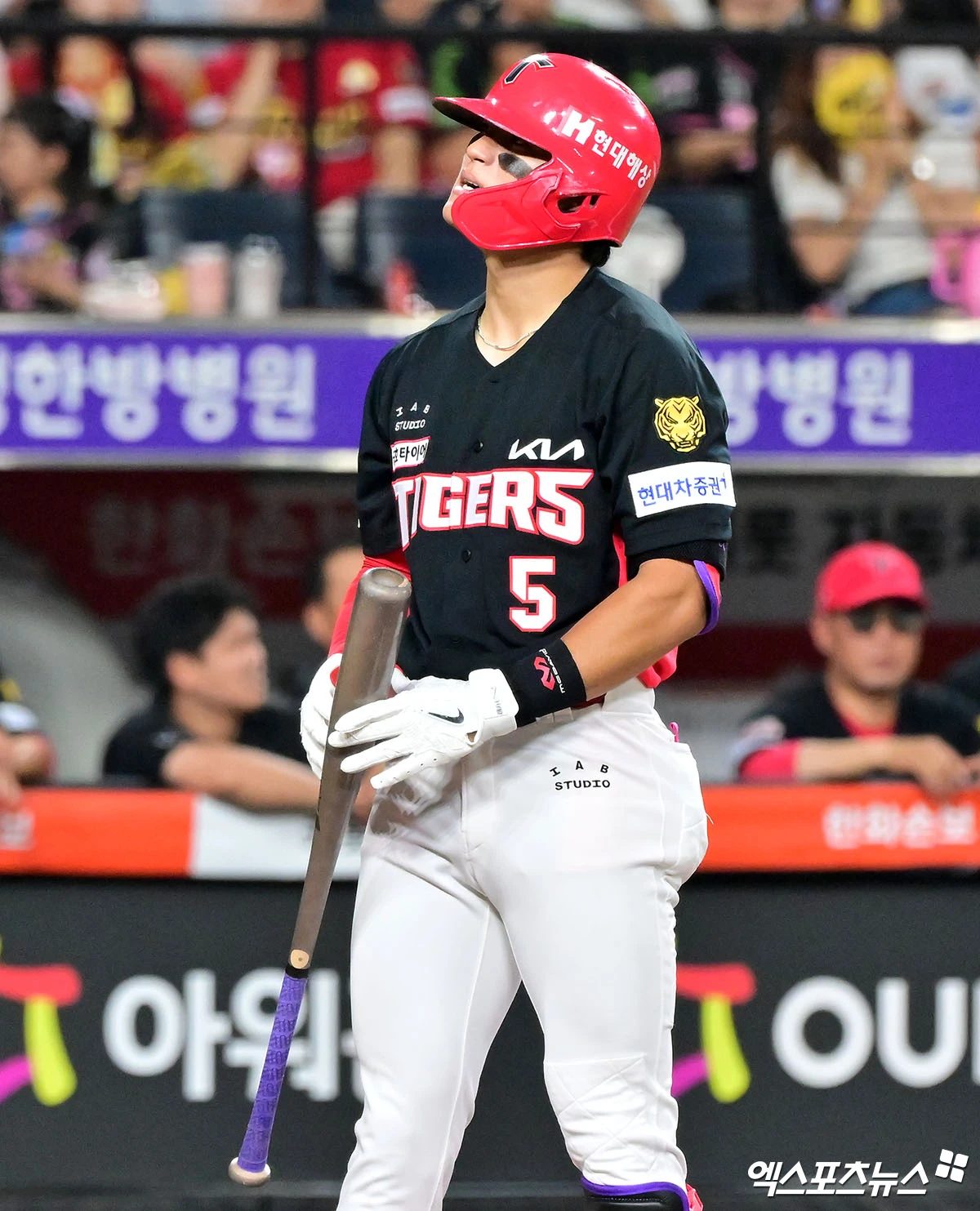 18일 오후 대전 한화생명 볼파크에서 열린 '2026 신한 SOL Bank KBO리그' KIA 타이거즈와 한화 이글스의 경기, 4회초 2사 만루 KIA 김도영이 헛스윙 삼진을 당하고 있다. 대전, 김한준 기자