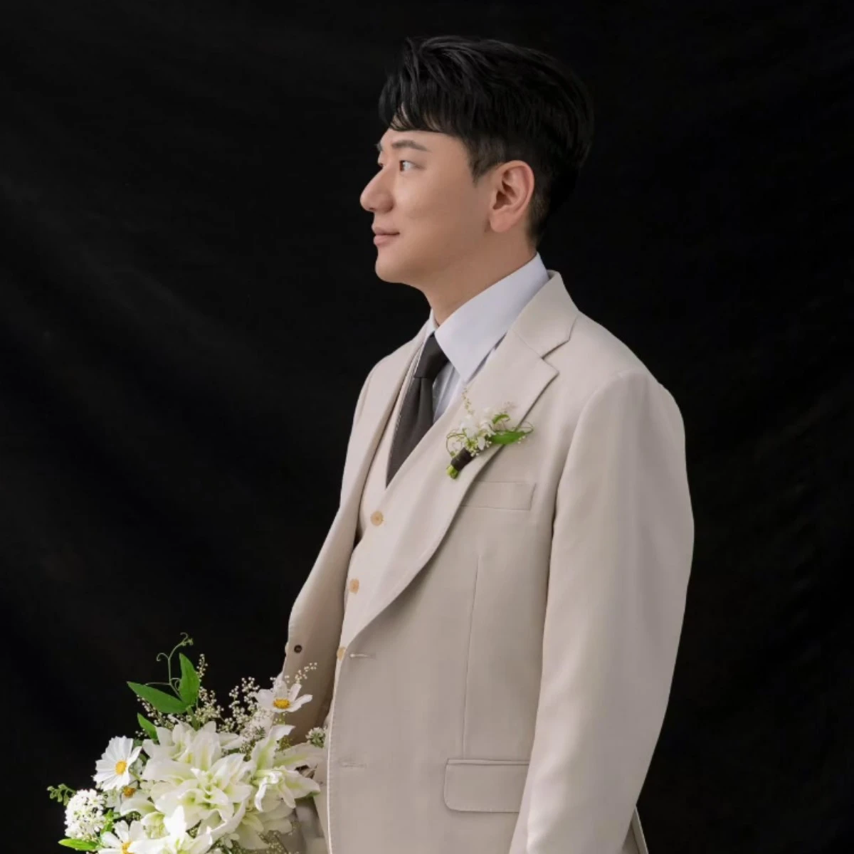 '나는 솔로' 19기 영수 웨딩화보