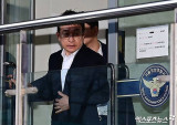 '뺑소니 후 술타기 혐의' 이재룡, 10월 법정 선다…첫 공판