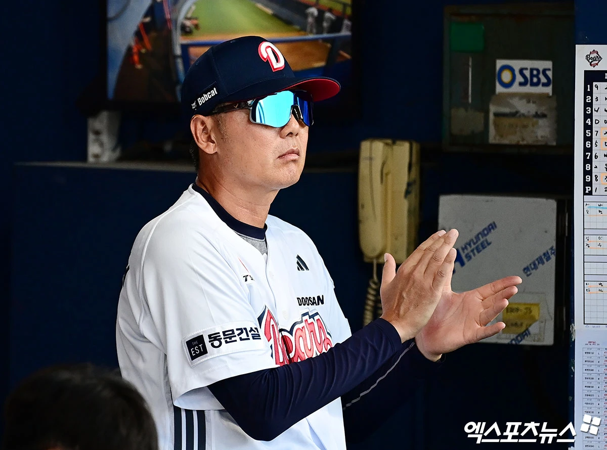 김원형 감독이 이끄는 두산 베어스가 23일 서울 잠실야구장에서 열린 2026 신한 SOL KBO리그 롯데와의 팀 간 13차전에서 승리, 연패 탈출에 성공했다. 사진 엑스포츠뉴스 DB