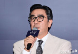 류승룡, 깍두기 국물 얼굴에 쏟으며 열연…얼굴에 물파스 흐르는 줄 (비광)[엑's 현장]