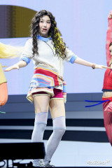 튜이드 사키 '신인답지 않은 무대 자신감'[엑's HD포토]