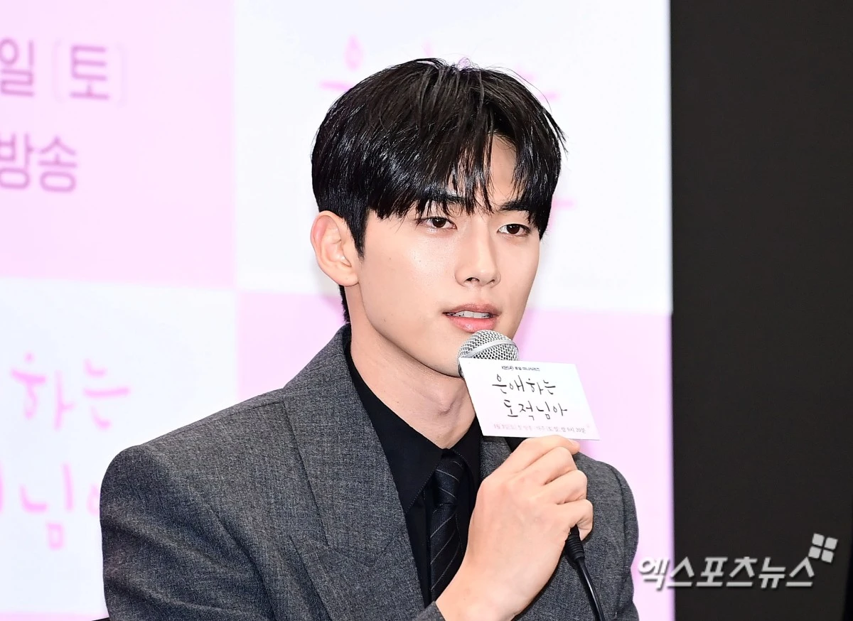 엑스포츠뉴스 DB