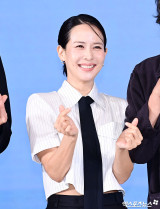 조여정 '살짝 드러낸 납작배'[엑's HD포토]