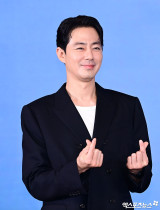 조인성 '수줍은 하트'[엑's HD포토]