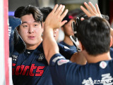 나승엽 ‘타점 올리고 득점하고’[포토]
