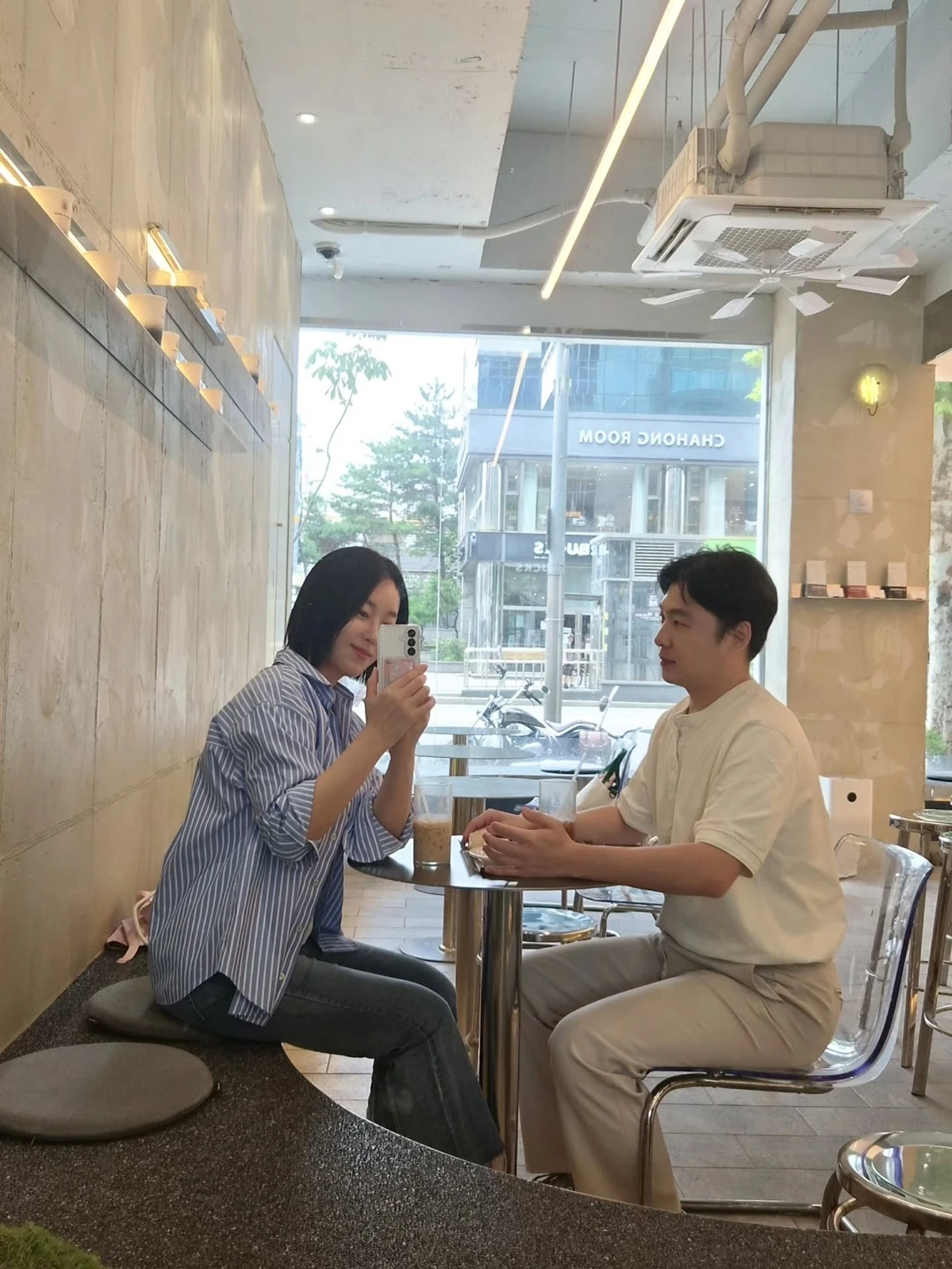 23기 옥순과 미스터 강이 여유로운 데이트를 즐겼다.