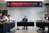 [오피셜] 49세 모레노, 한국 축구대표팀 임시감독 맡는다…스페인 A매치 7승2무 강점→'챗GPT 의존+28시간 무수면 훈련' 논란은 약점 