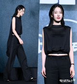 원지안, 말간 얼굴에 레드립…올블랙으로 완성한 ‘오묘한 매력’