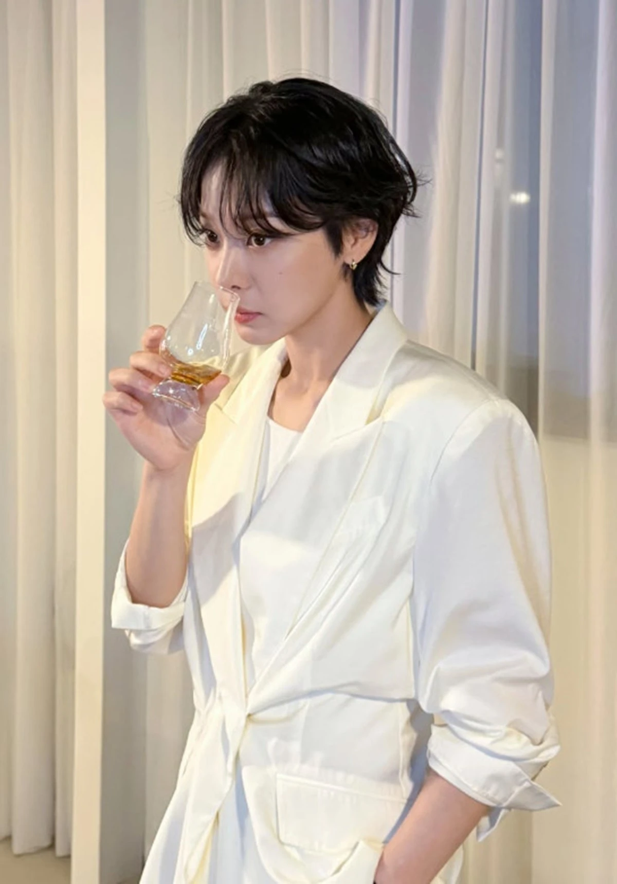 사진 = 설인아 계정