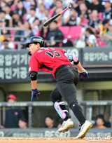 박재현 ‘선두타자 안타’[포토]