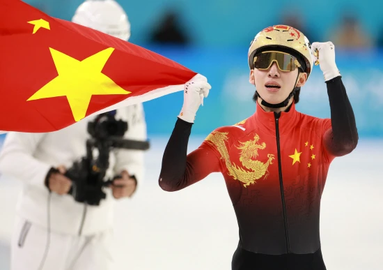 '대한민국 국적도 버렸는데'…'린샤오쥔 은퇴시켜!' 충격 주장 나왔다→"수술 9번, 中 쇼트트랙 새 감독 관계 아닌 데이터 보고 따져야"