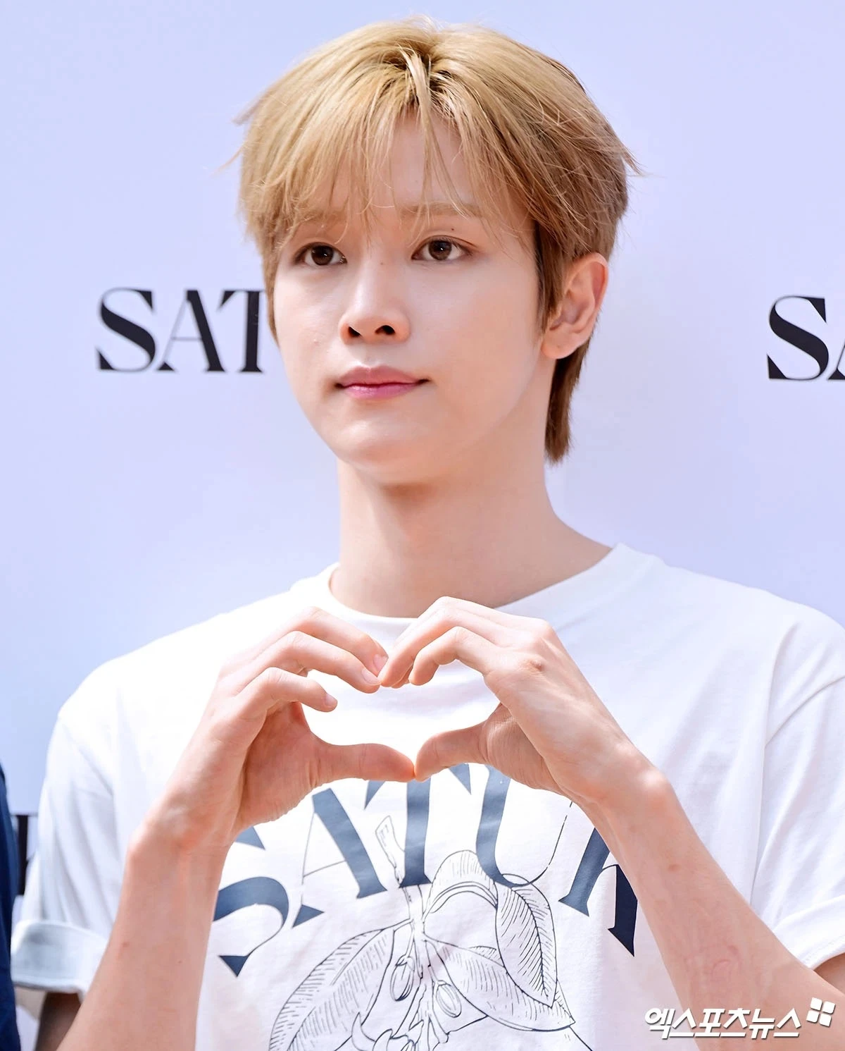 라이즈 성찬.