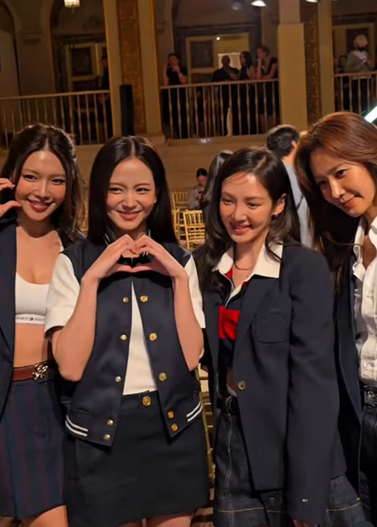 K-POP Real News Scene
