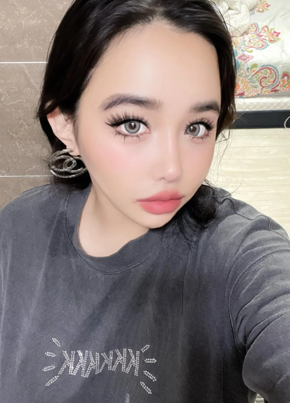 사진 = 박봄 계정