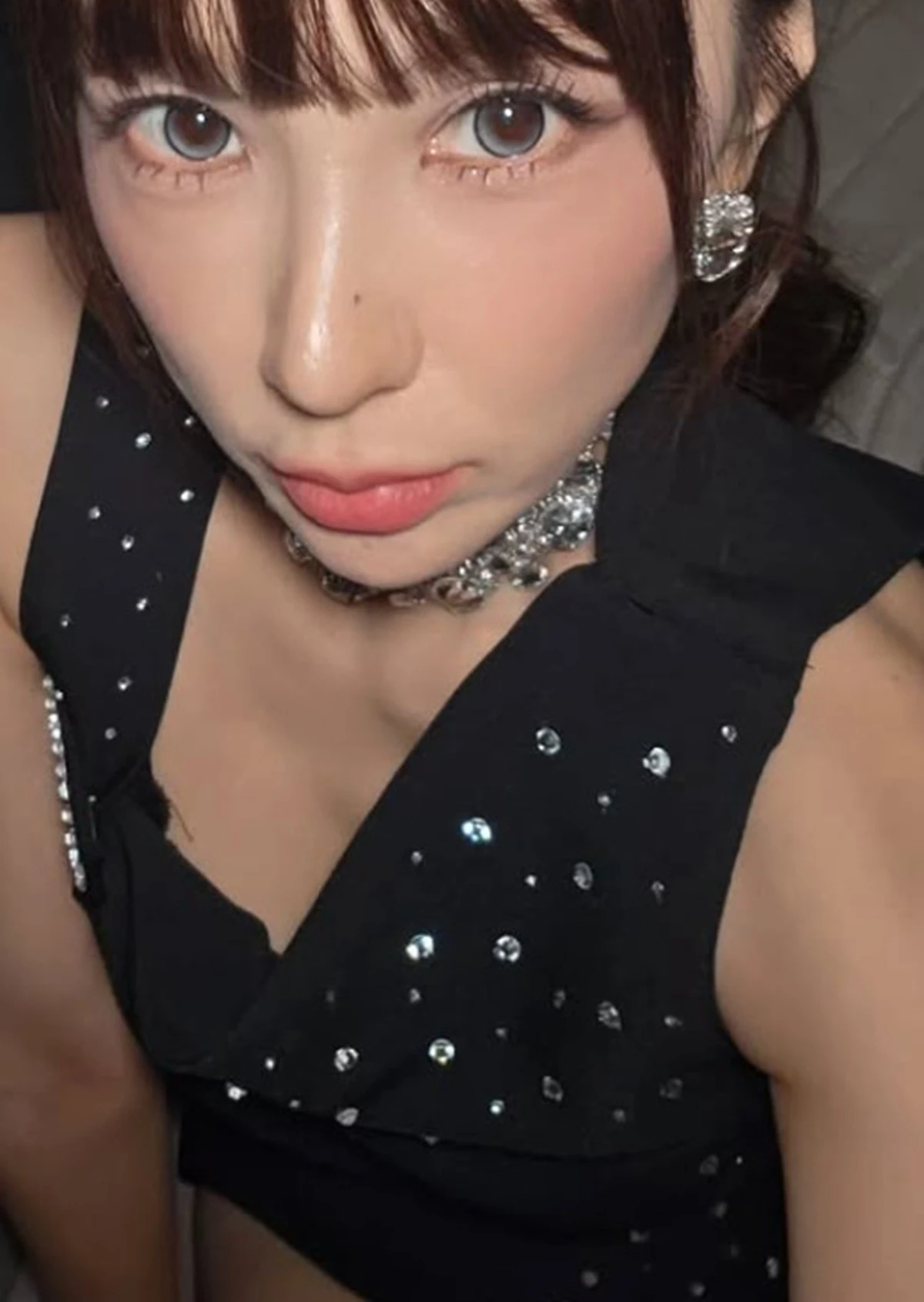사진 = 채연 계정