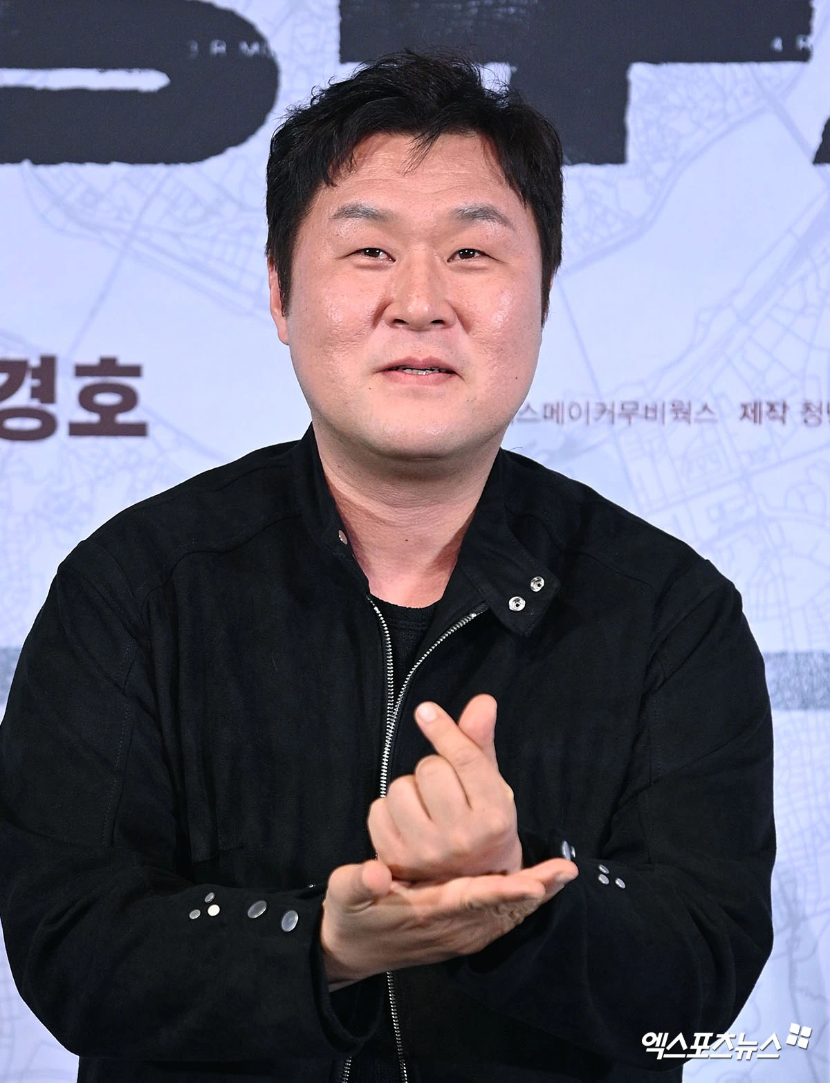 배우 윤경호