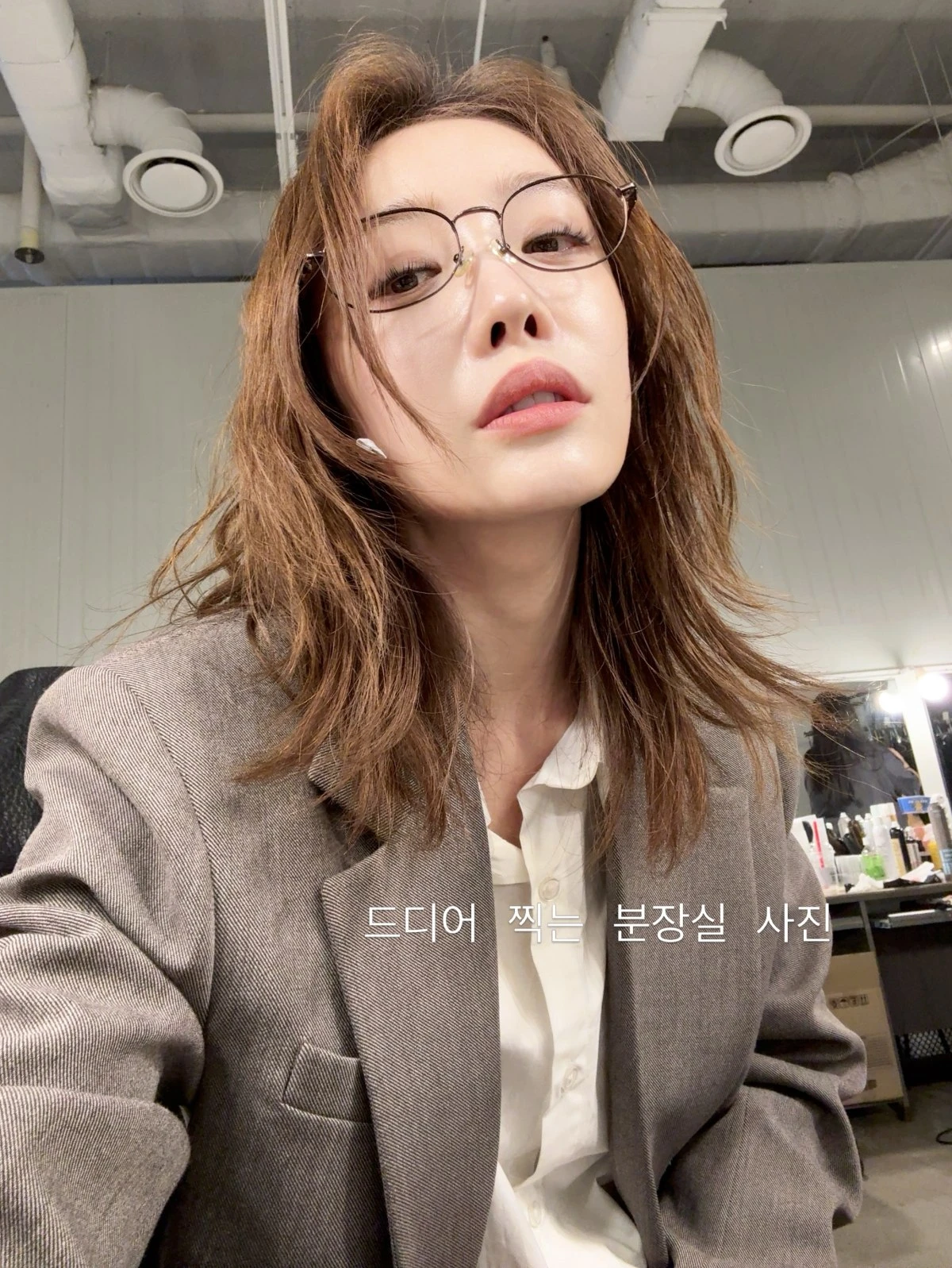 김히어라