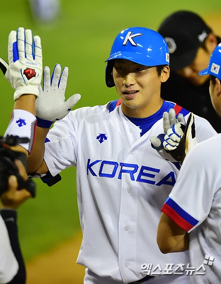 2014 인천 아시안게임에서 맹활약을 펼치며 한국 야구 금메달 획득에 기여했던 나성범. 엑스포츠뉴스 DB