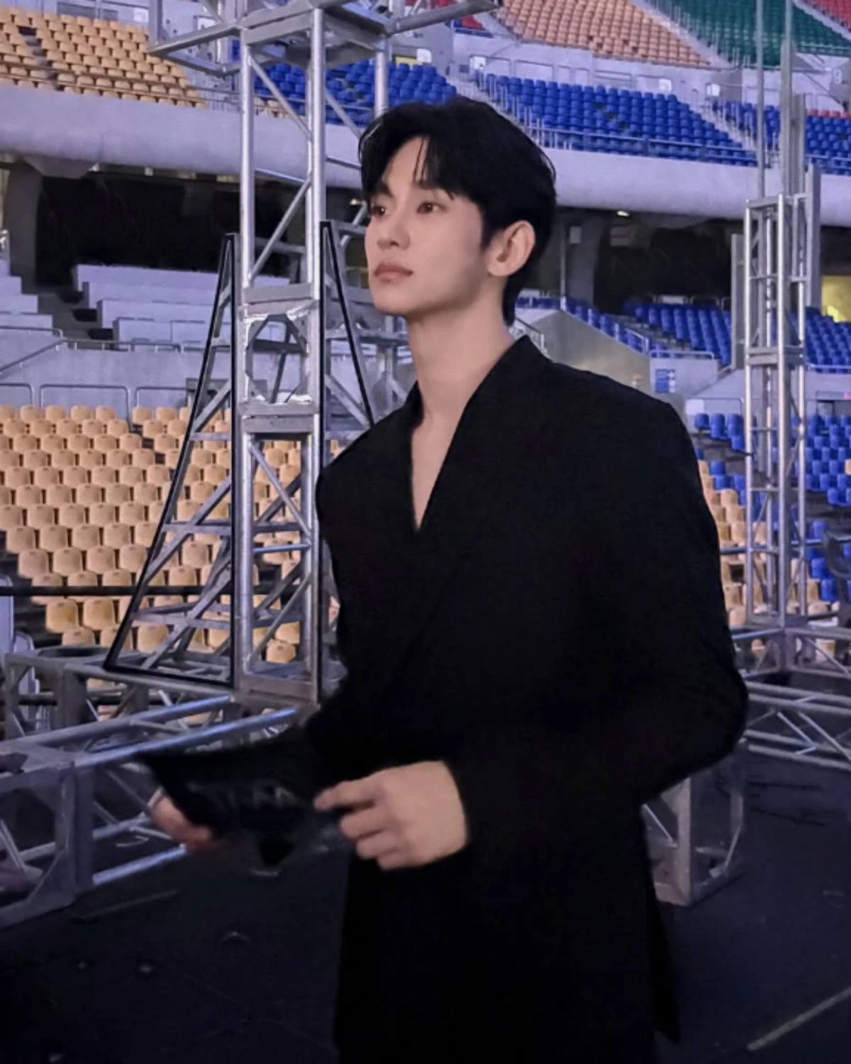 김수현.