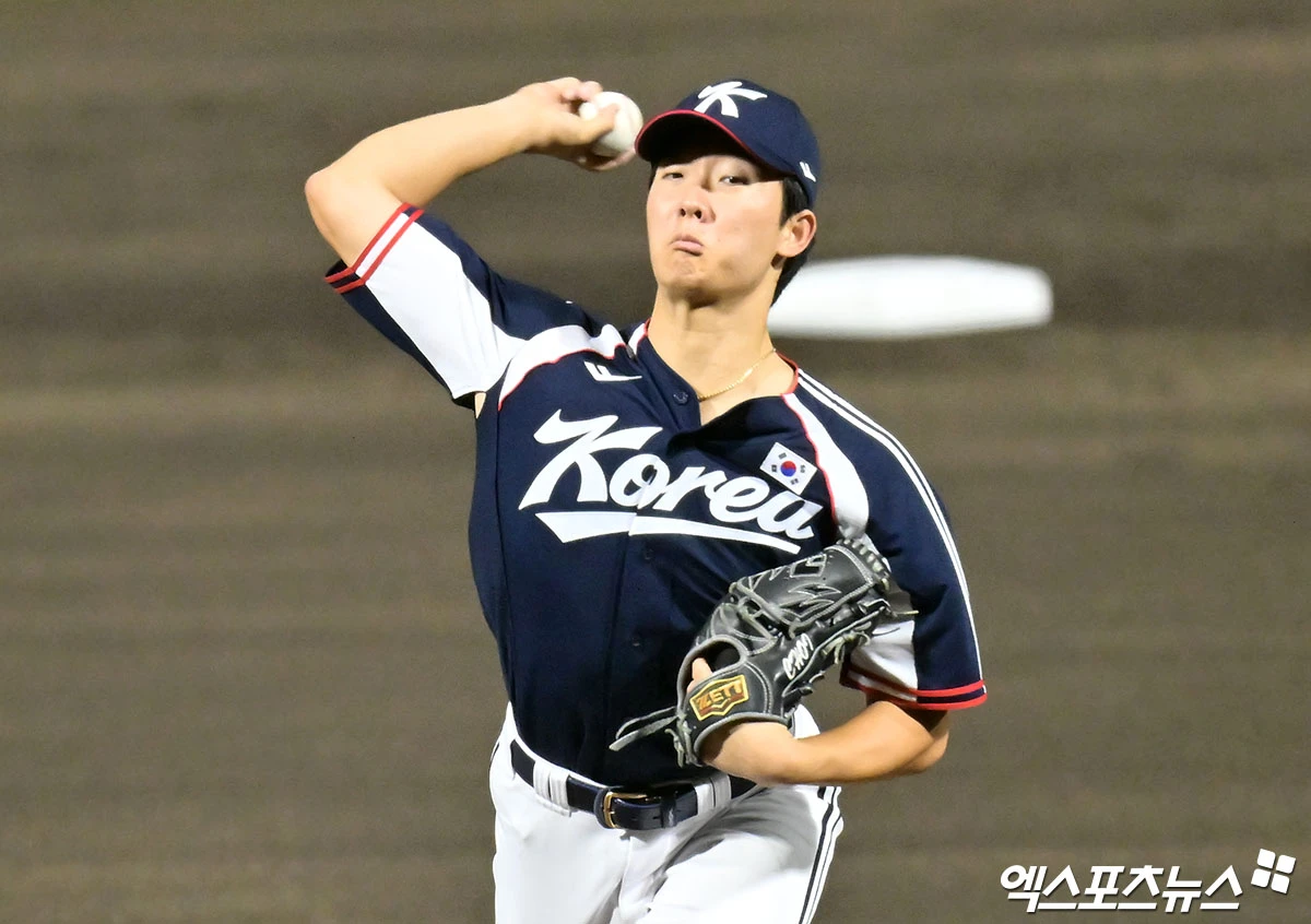 대한민국 국가대표팀 투수 최민석이 26일 일본 아이치현 도요하시 시민구장에서 열리는 2026 아이치·나고야 아시안게임 슈퍼 라운드 2차전에서 중국을 상대로 선발등판한다. 사진 김한준 기자