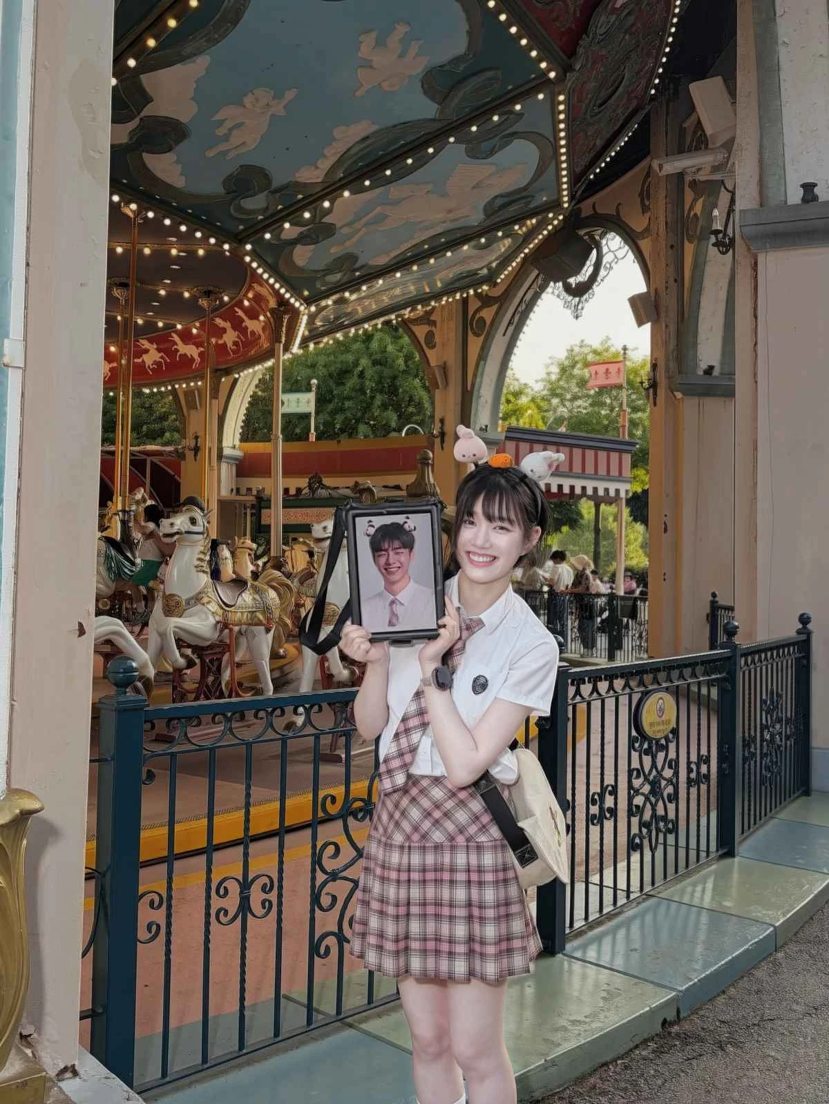 배우 이유비