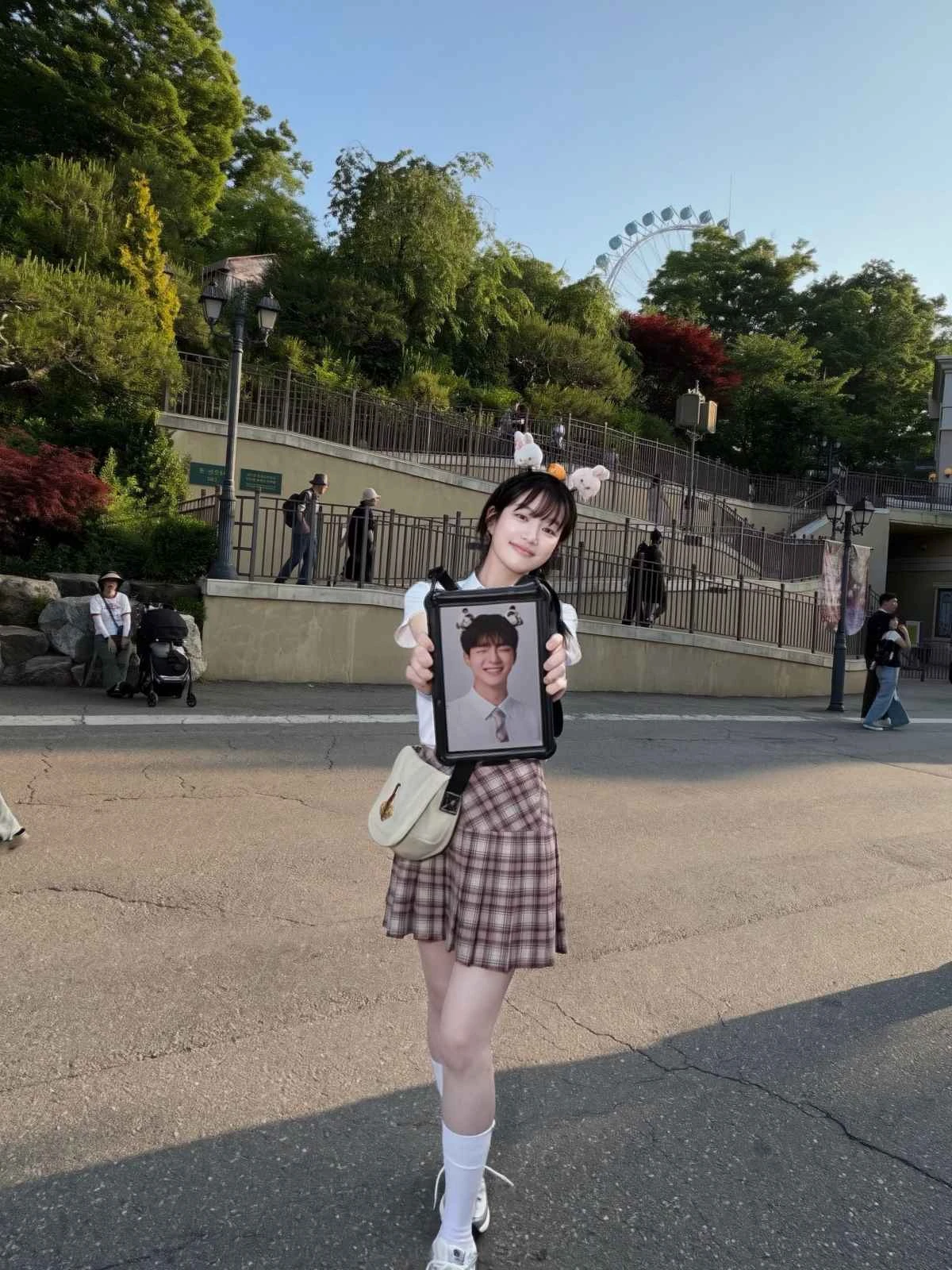 사진 = 이유비 계정