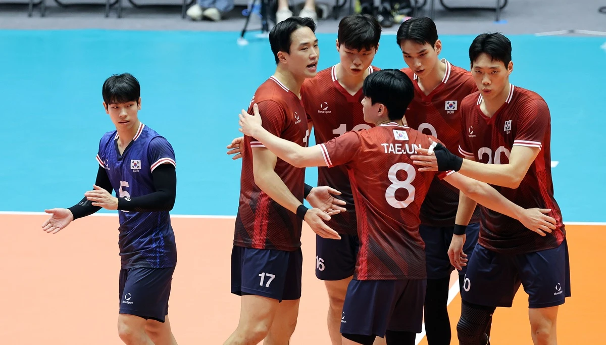 이사나예 라미레스 감독이 이끄는 대한민국 남자 배구 국가대표팀이 28일 일본 아이치현 고마키의 파크 아레나 고마키에서 열린 2026 아이치·나고야 아시안게임 조별리그 B조 2차전에서 대만을 꺾고 8강 토너먼트 진출에 성공했다. 사진 연합뉴스