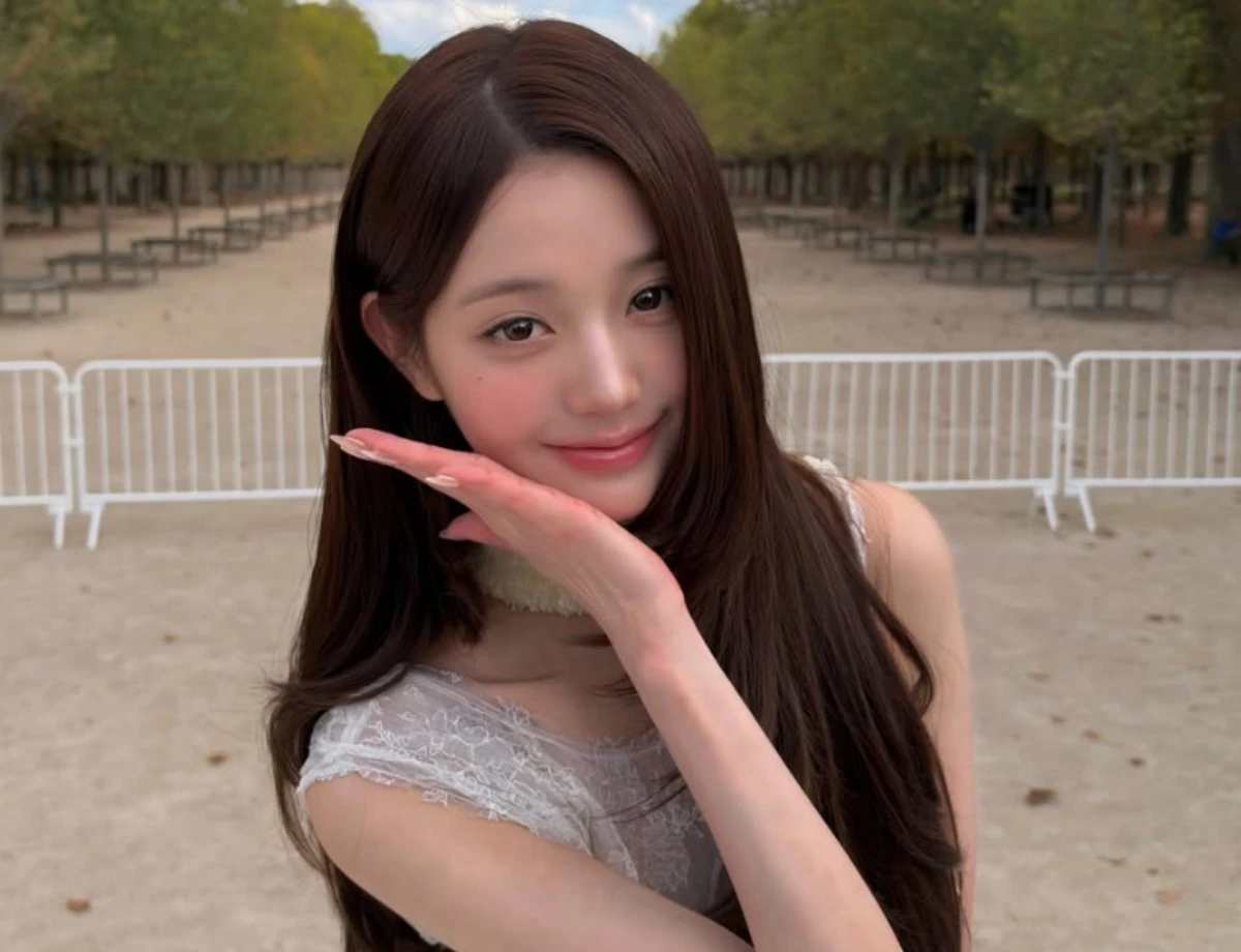 장원영.