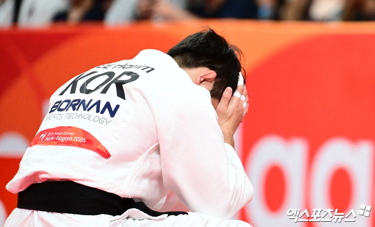 이하림이 30일 일본 나고야의 아이치 국제경기장에서 열린 2026 아이치·나고야 아시안게임 남자 유도 60kg 16강전에서 카자흐스탄의 엘도스 스메토프에게 패배, 8강 진출이 좌절됐다. 이 종목에서 유력한 금메달 후보로 꼽혔지만, 이변의 희생양이 됐다. 사진 박지영 기자