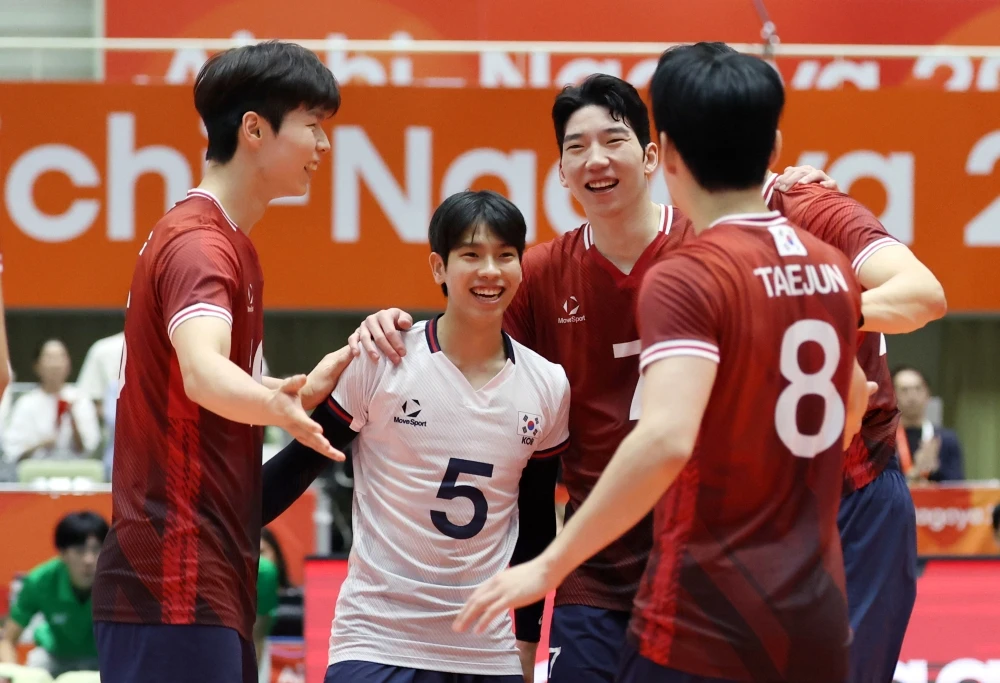 1일 오후 오카자키 중앙종합공원 체육관에서 열린 2026 아이치·나고야 아시안게임 남자 배구 8강 한국과 이란의 경기, 한국이 세트스코어 2:3으로 패배하며 준결승 진출에 실패했다. 연합뉴스